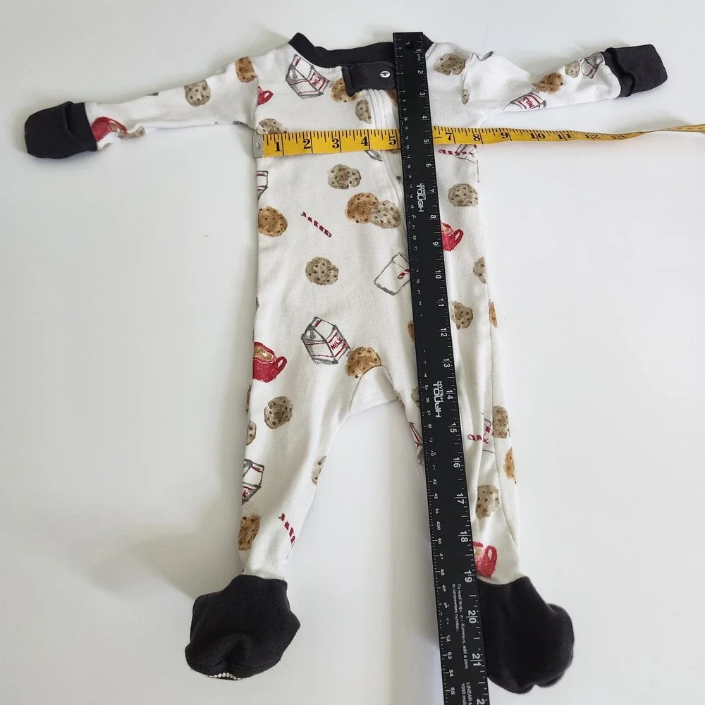 Burts‎ Bees Baby 100% Organic Cotton Milk and Cookies Footed Sleeper 0-3M Zip Up
